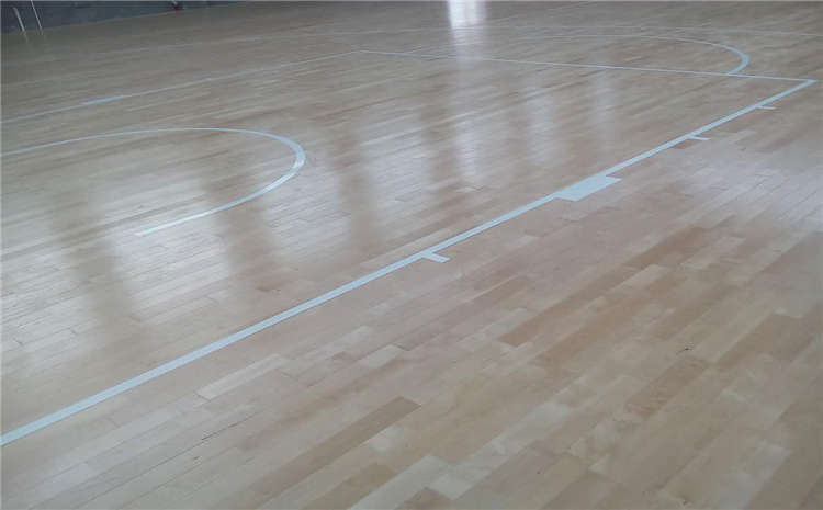 學校籃球場木地板價格是多少
